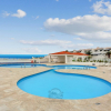 2-Bedroom Apartment for Sale in Costa Adeje – Holiday Valley Complex Discover a fully renovated 2-bedroom apartment for sale in Costa Adeje. Features include a large terrace, communal pool, and holiday rental potential in a prime location.
