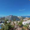 Apartment for sale in the heart of South Tenerife Explore this fully renovated 1-bedroom apartment in Las Américas, Costa Adeje. Features a private balcony, sea views, and a VV rental license. Perfect for living or investing!